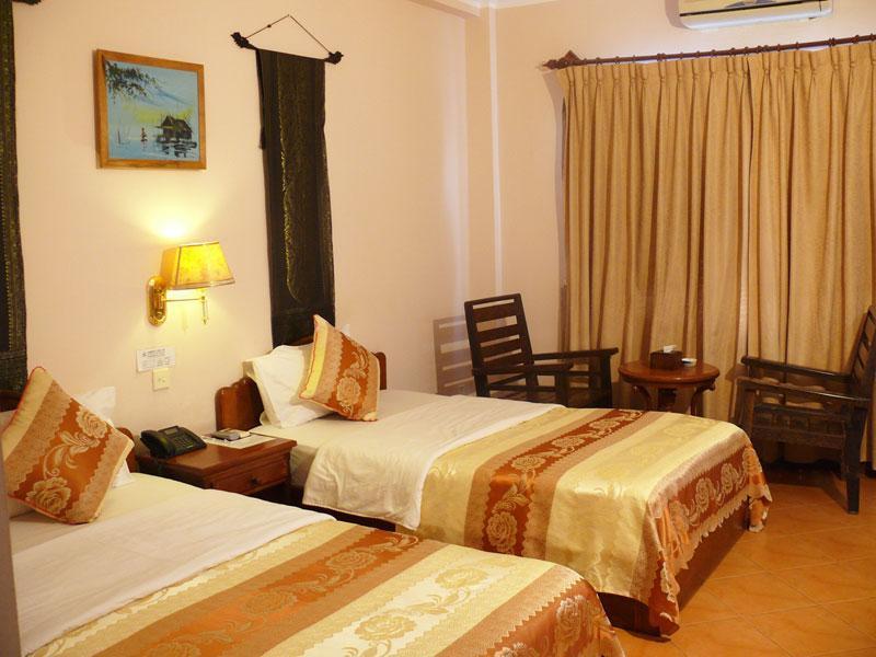 Han Kong Hotel And Restaurant Siem Reap Exterior foto