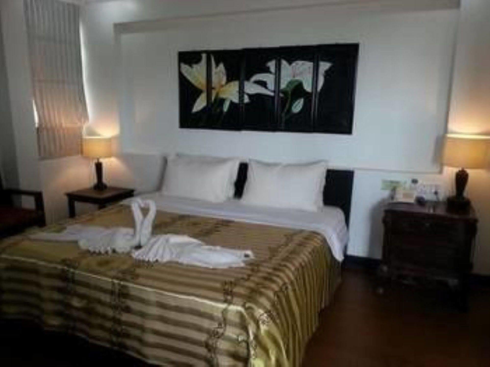Han Kong Hotel And Restaurant Siem Reap Exterior foto